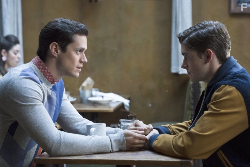 Jake Robinson and Brendan Dooling in Дневники Кэрри (2013)