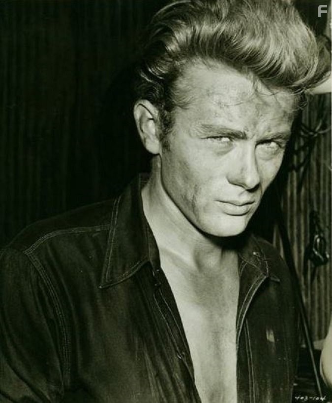 James Dean in Гигант (1956)