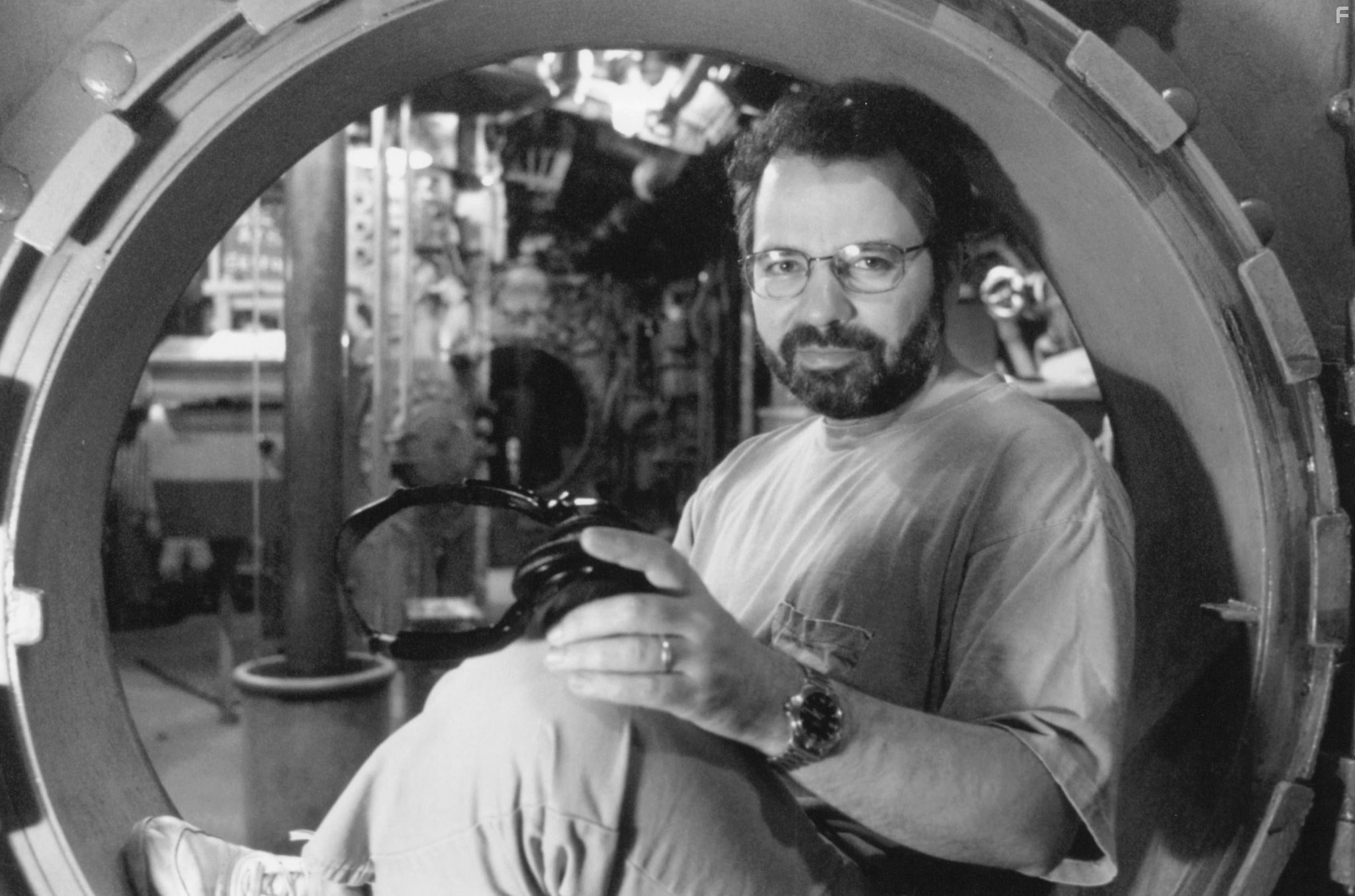 Jonathan Mostow in Ю-571 (2000)