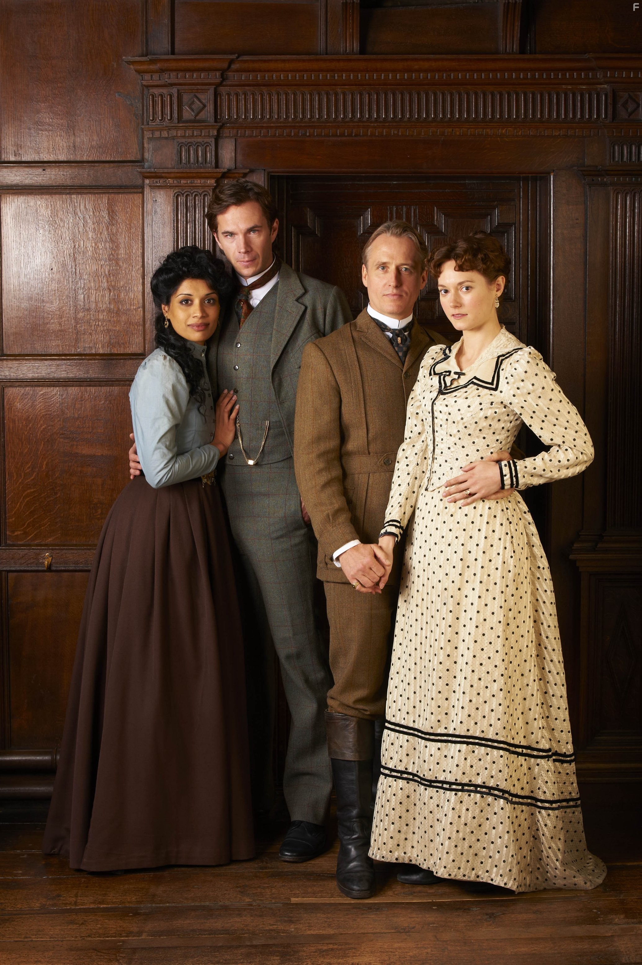 James D'Arcy, Linus Roache, Lydia Wilson, and Hasina Haque in The Making of a Lady (2012)