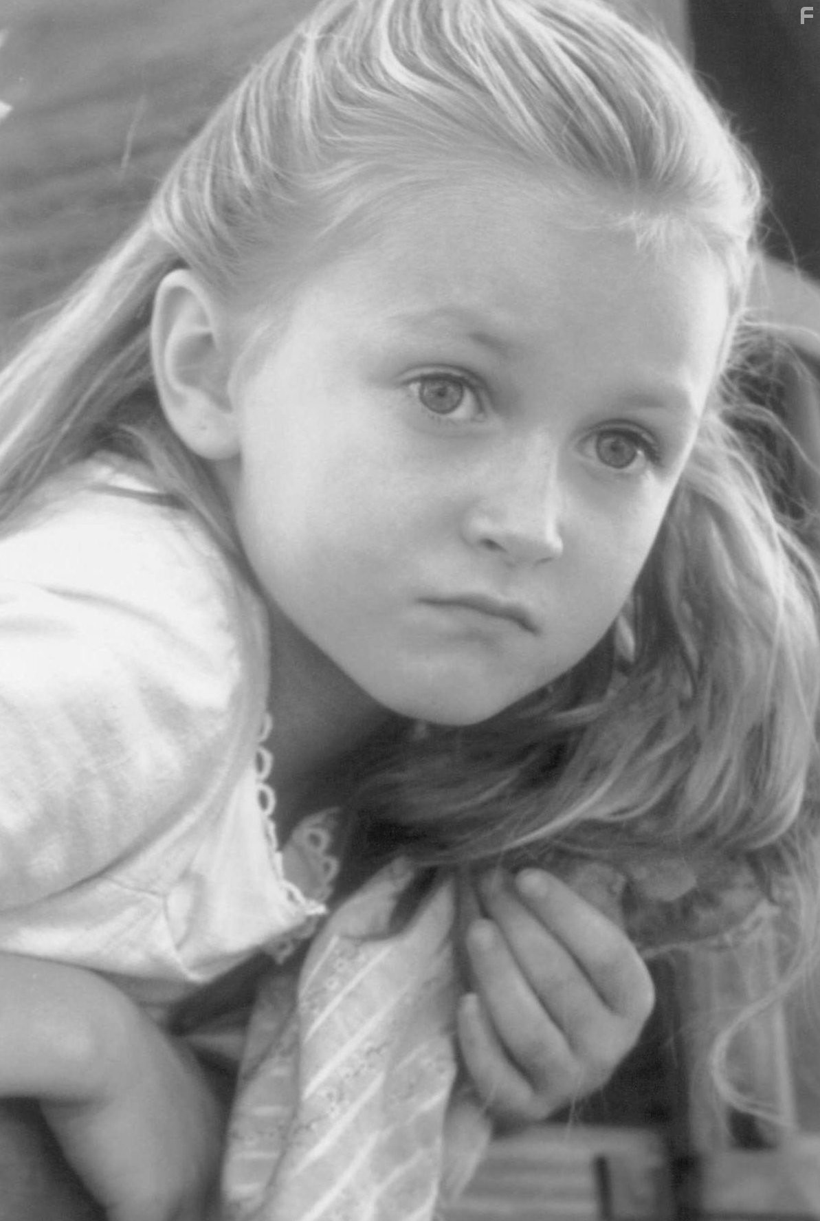 Skye McCole Bartusiak in Патриот (2000)