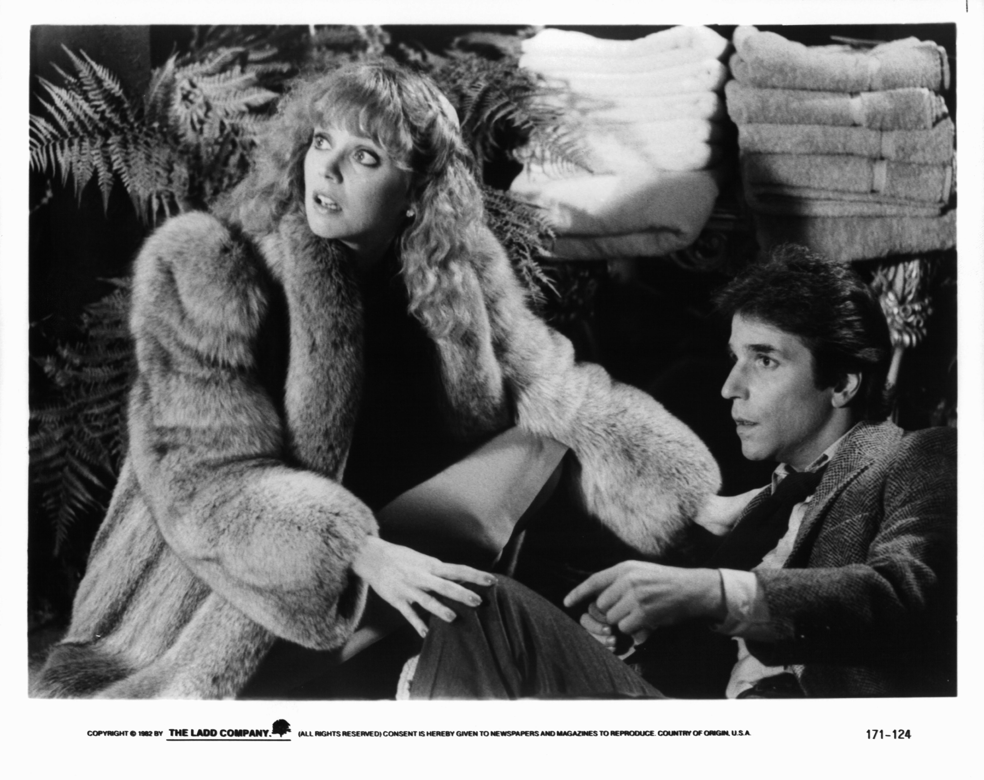 Michael Keaton, Shelley Long, and Henry Winkler in Ночная смена (1982)