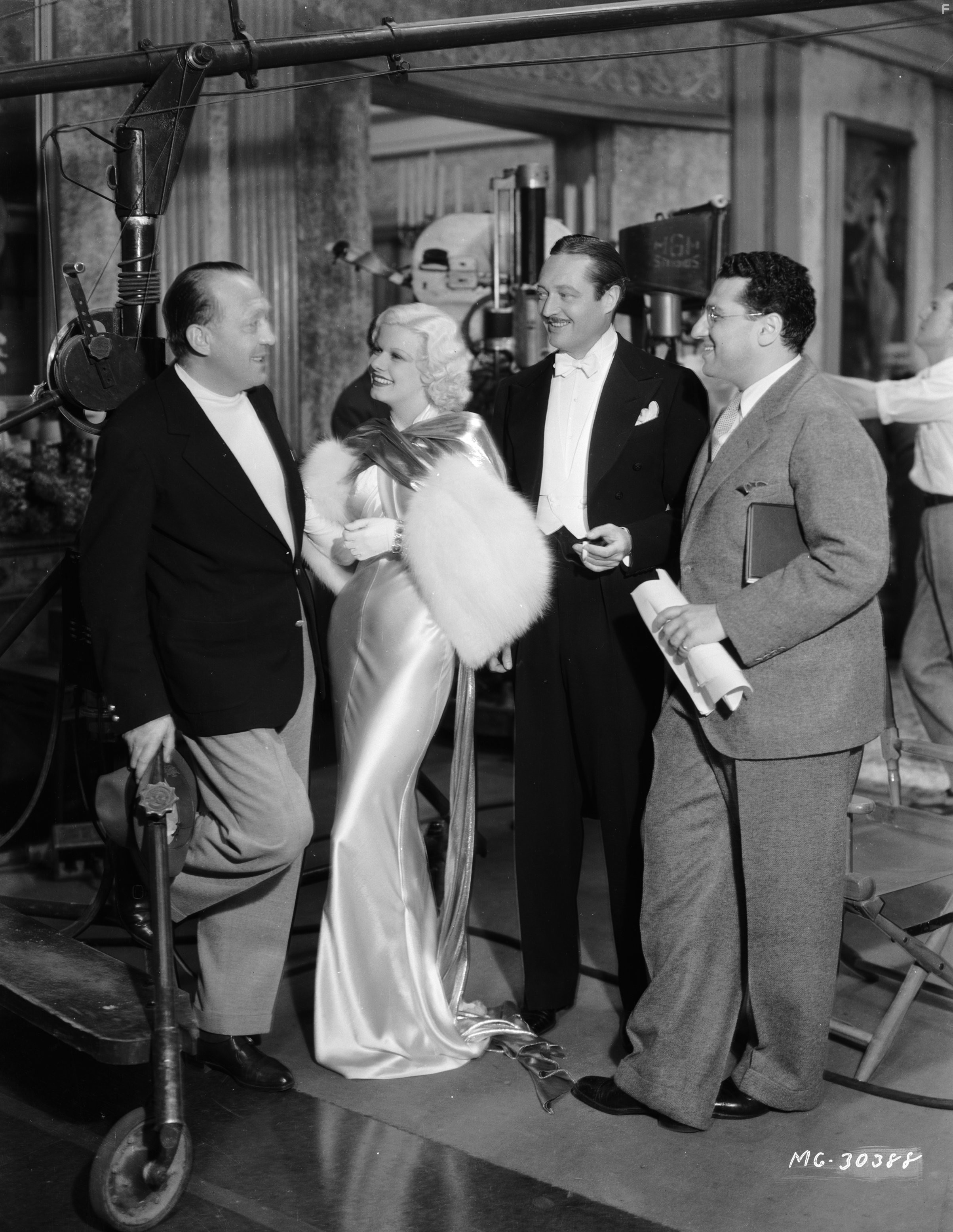 Jean Harlow, David O. Selznick, and Edmund Lowe in Обед в восемь (1933)