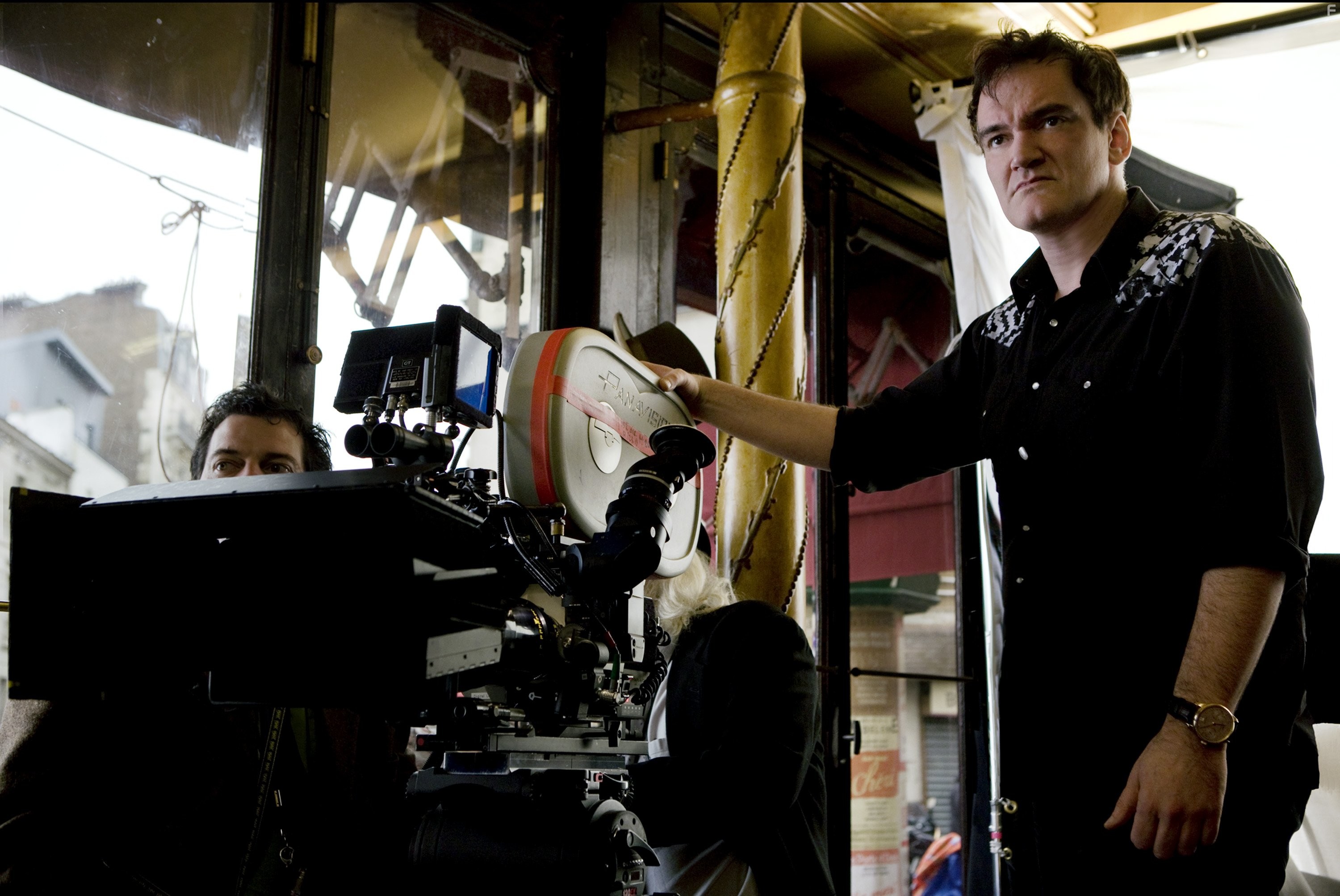 Quentin Tarantino in Бесславные ублюдки (2009)