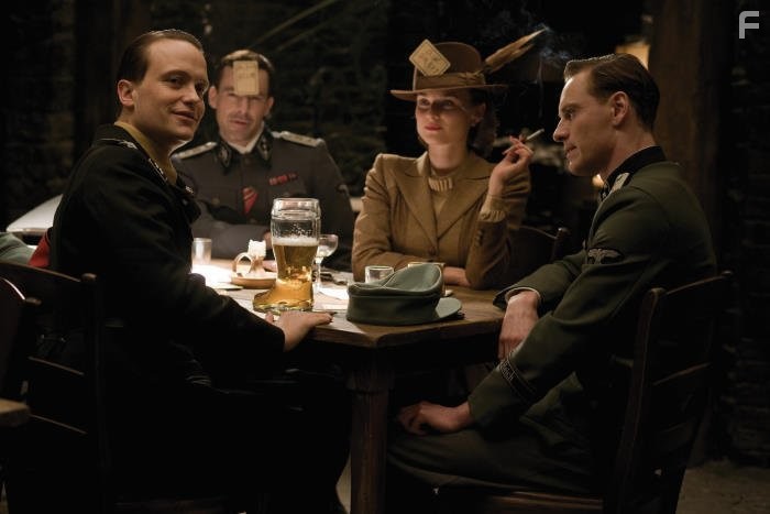 Gedeon Burkhard, August Diehl, Michael Fassbender, and Diane Kruger in Бесславные ублюдки (2009)