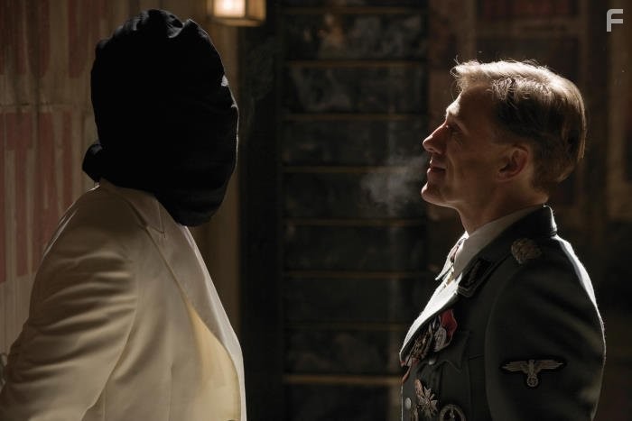 Brad Pitt and Christoph Waltz in Бесславные ублюдки (2009)