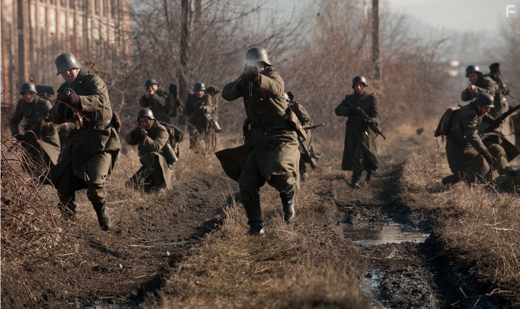 Отряд героев (2013)