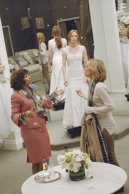 Radha Mitchell, Jaime Ray Newman, and Natalija Nogulich in Красная вдова (2013)