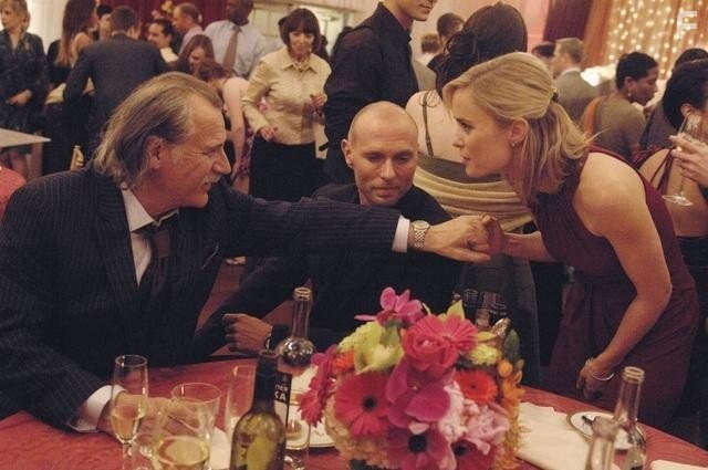 Luke Goss, Radha Mitchell, and Rade Serbedzija in Красная вдова (2013)