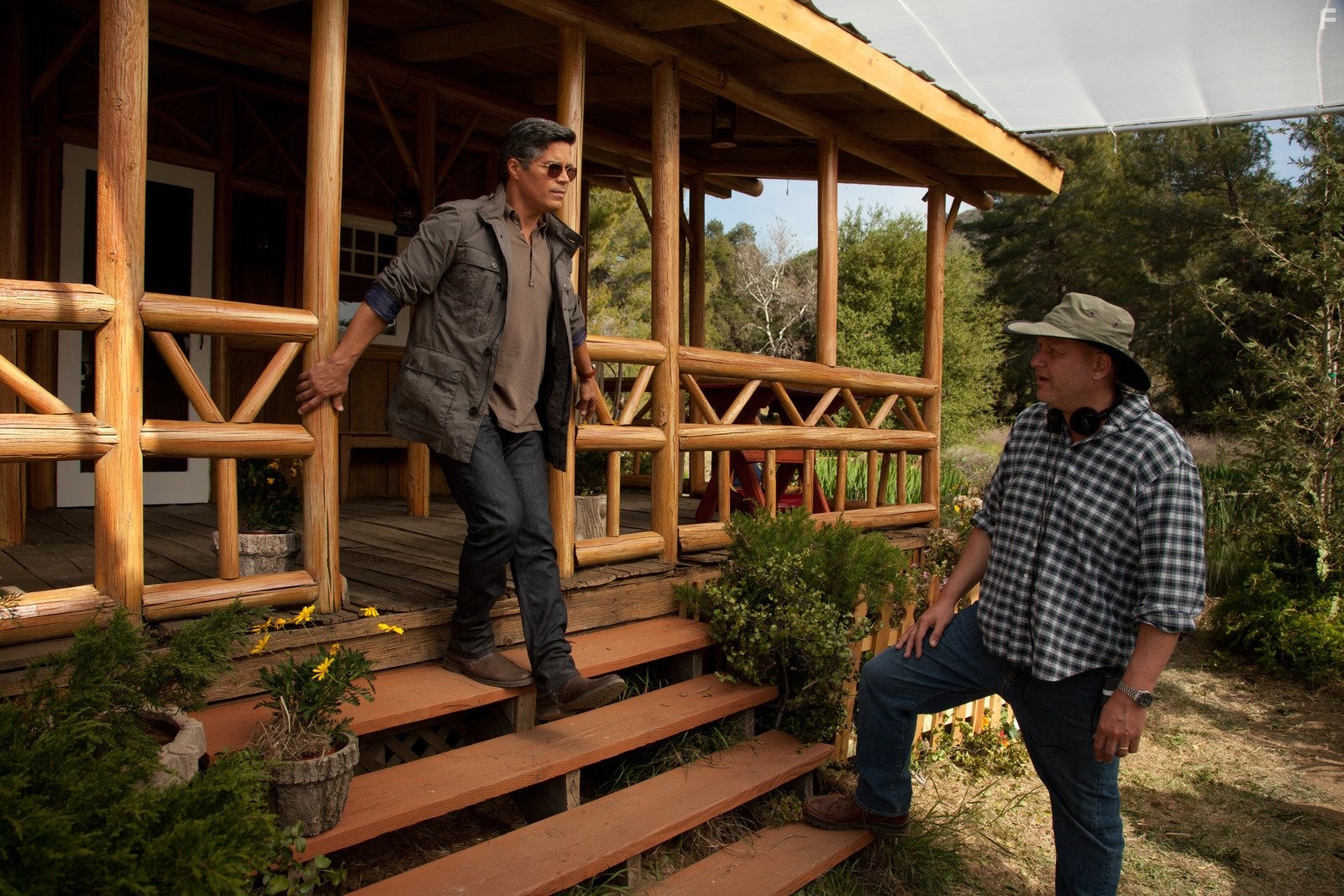 John Putch and Esai Morales in Атлант расправил плечи: Часть 2 (2012)
