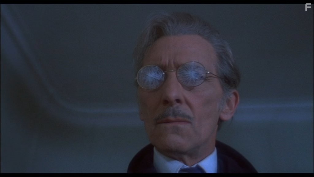 Peter Cushing in Fear in the Night (1972)