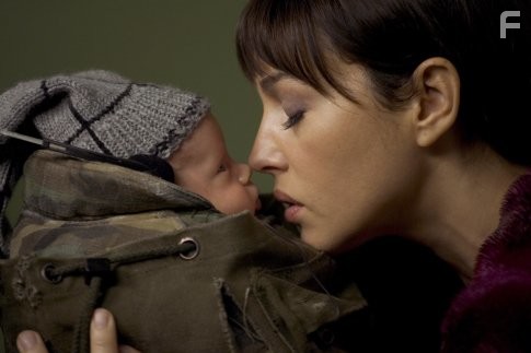 Monica Bellucci in Пристрели их (2007)