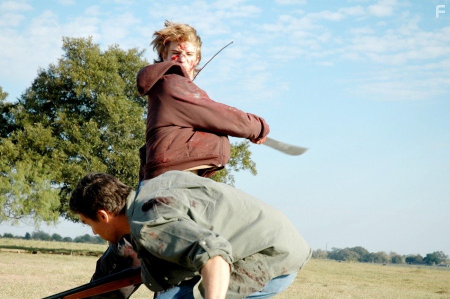 Anson Mount and Michael Welch in Bсе парни любят Мэнди Лейн (2006)