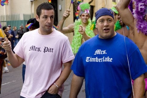 Adam Sandler and Kevin James in Чак и Ларри: Пожарная свадьба (2007)
