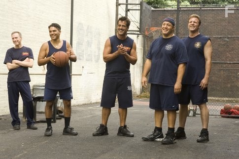 Kevin James in Чак и Ларри: Пожарная свадьба (2007)