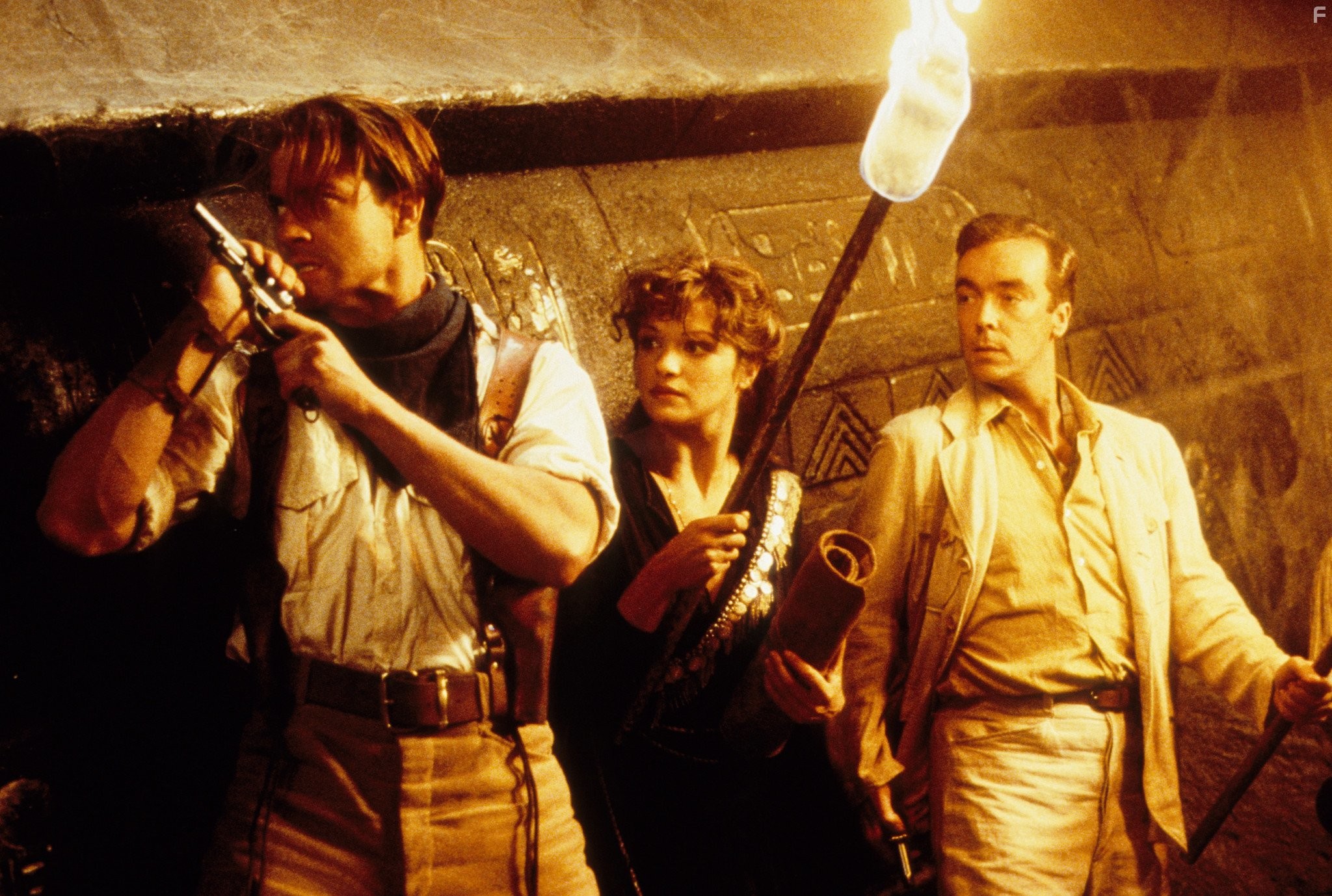 Brendan Fraser, John Hannah, and Rachel Weisz in Мумия (1999)
