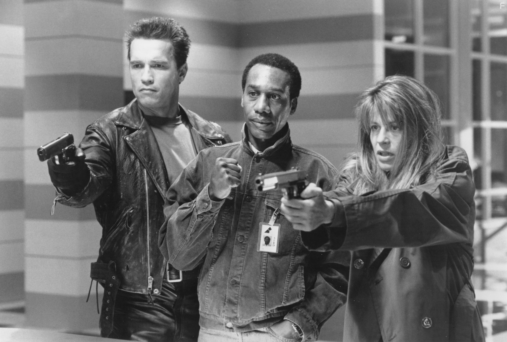 Linda Hamilton, Arnold Schwarzenegger, and Joe Morton in Терминатор 2: Судный день (1991)