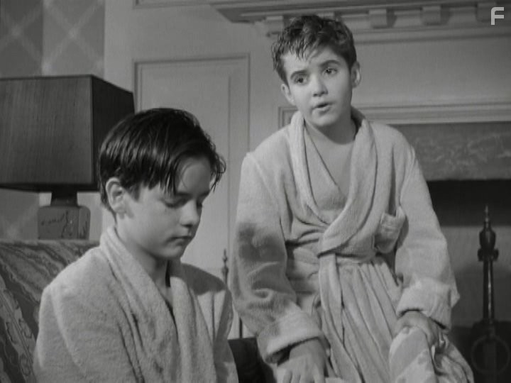 Scotty Beckett and Bobby Cooper in My Reputation (1946)