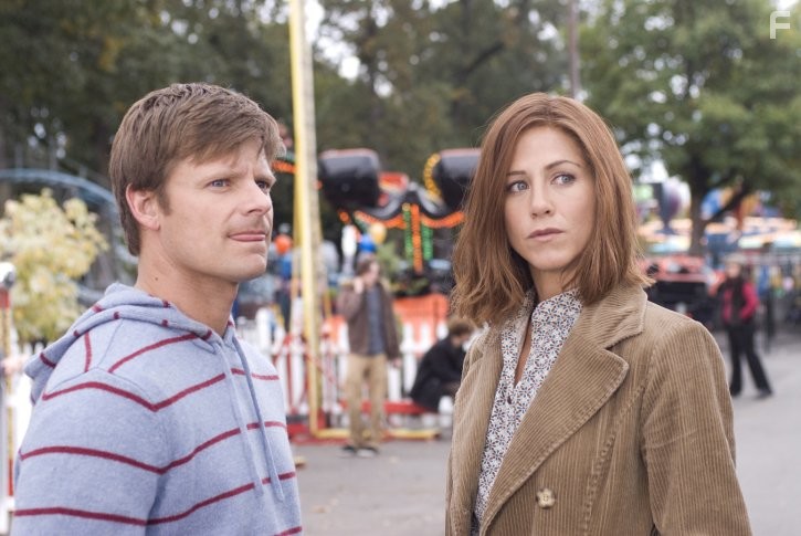 Jennifer Aniston and Steve Zahn in Любовный менеджмент (2008)