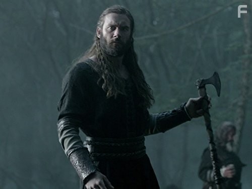 Clive Standen in Викинги (2013)