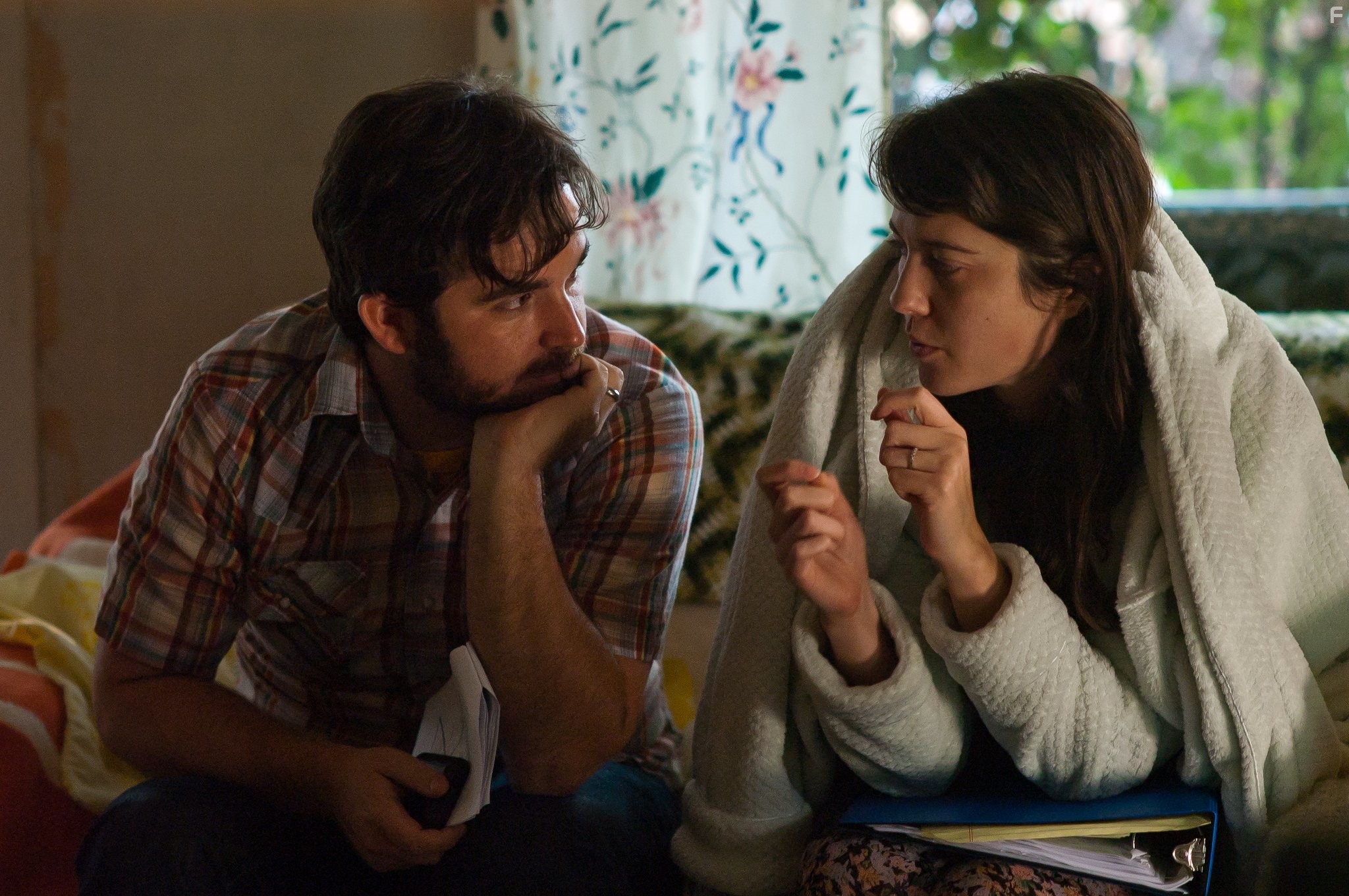 Mary Elizabeth Winstead and James Ponsoldt in В хлам (2012)