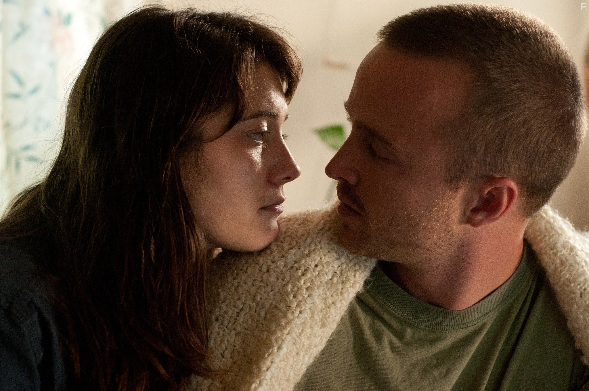 Aaron Paul and Mary Elizabeth Winstead in В хлам (2012)