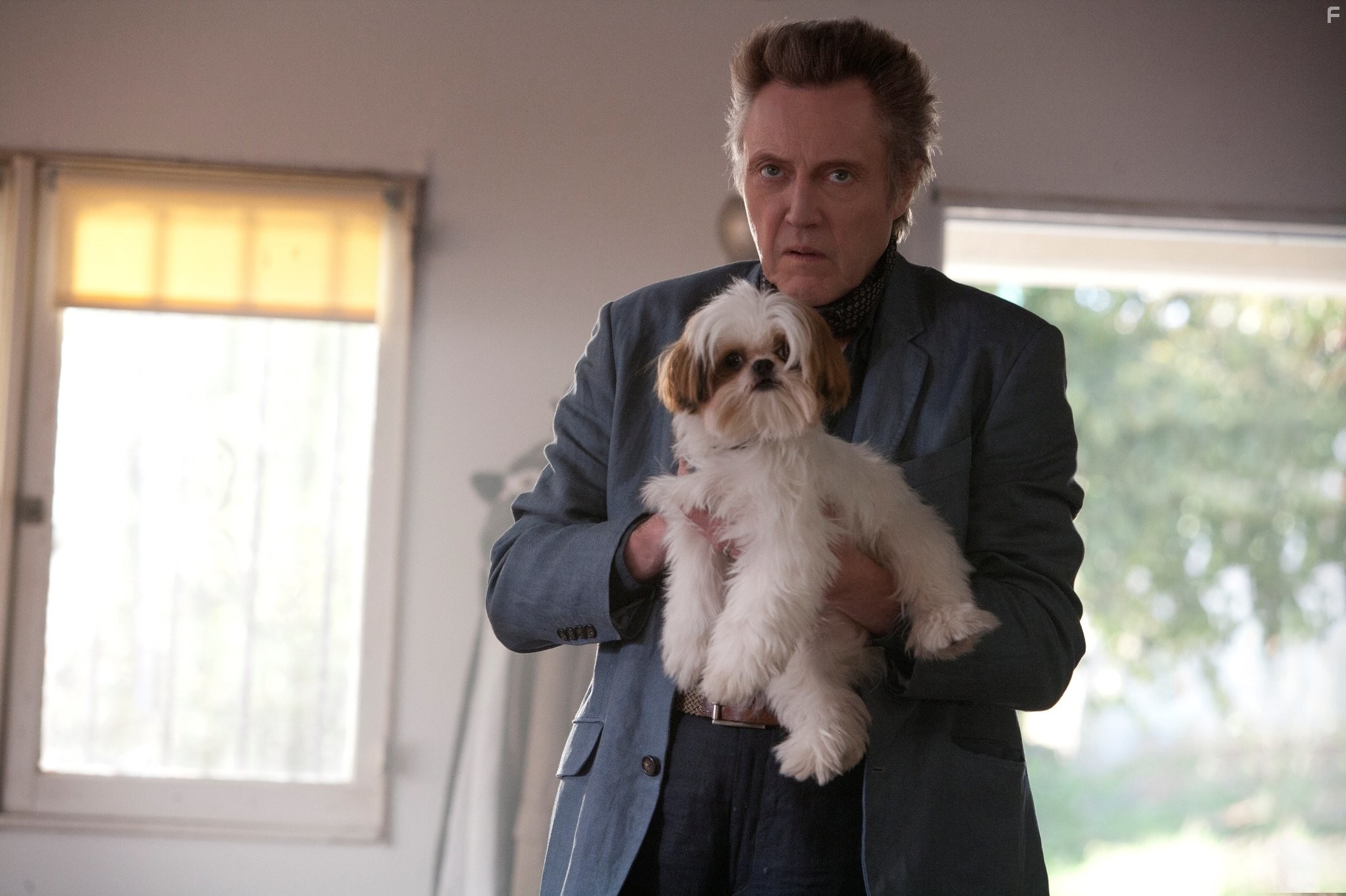 Christopher Walken and Bonny in 7 Психопатов (2012)