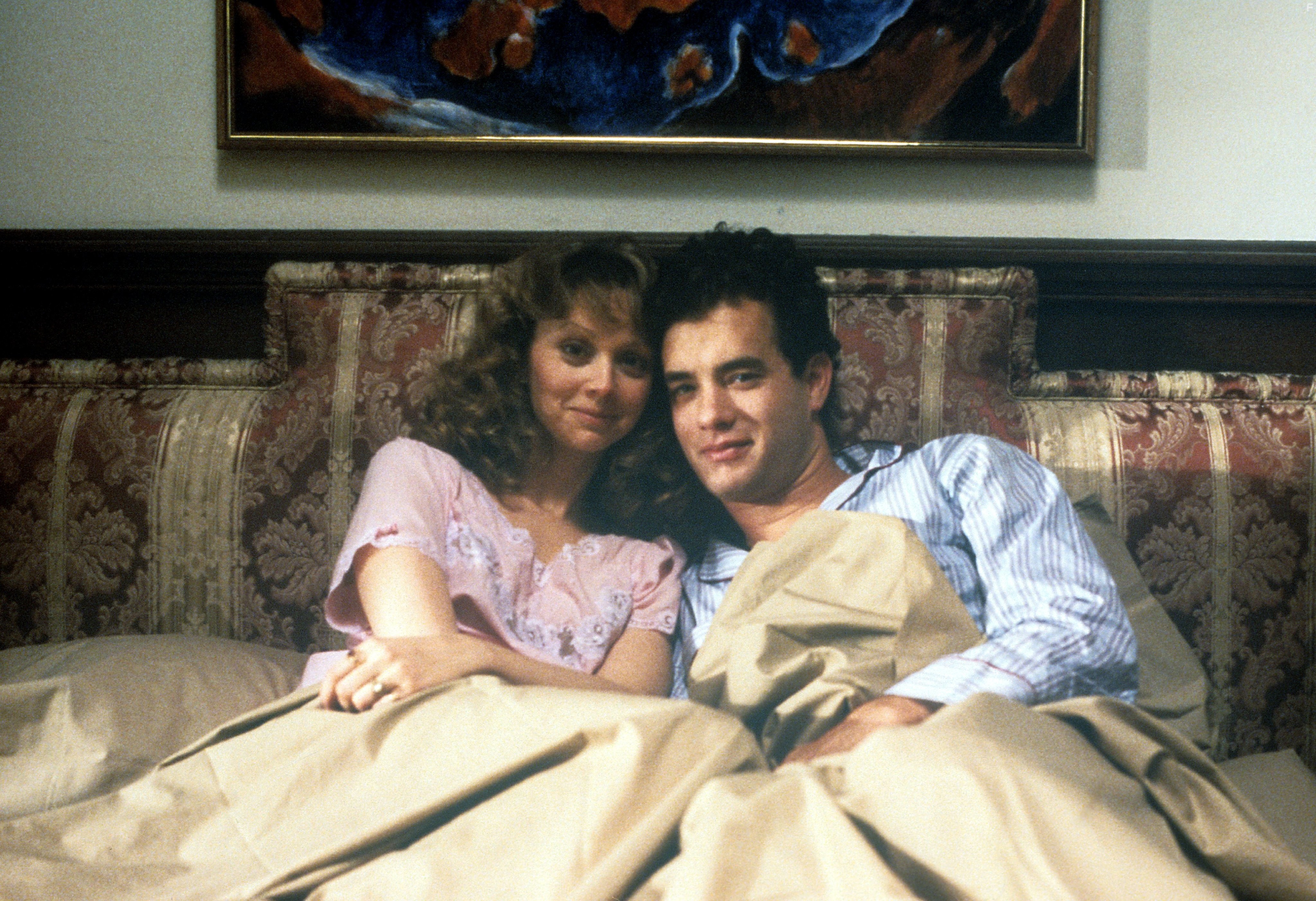 Tom Hanks and Shelley Long in Прорва (1986)