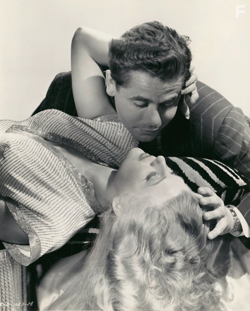 Rita Hayworth and Glenn Ford in Гильда (1946)