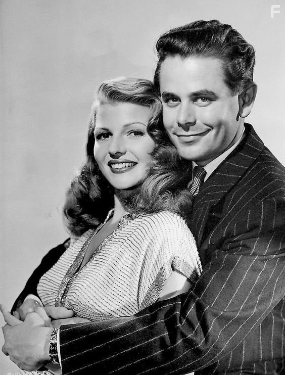 Rita Hayworth and Glenn Ford in Гильда (1946)
