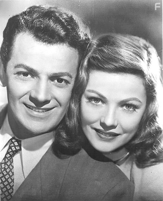 Gene Tierney and Cornel Wilde in Бог ей судья (1945)