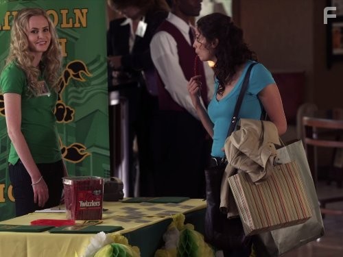 Joanne Kelly in Хранилище 13 (2009)