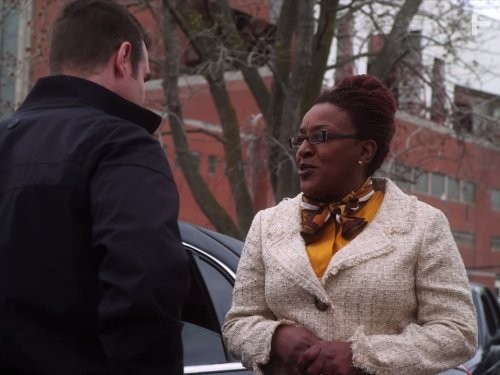 CCH Pounder and Eddie McClintock in Хранилище 13 (2009)