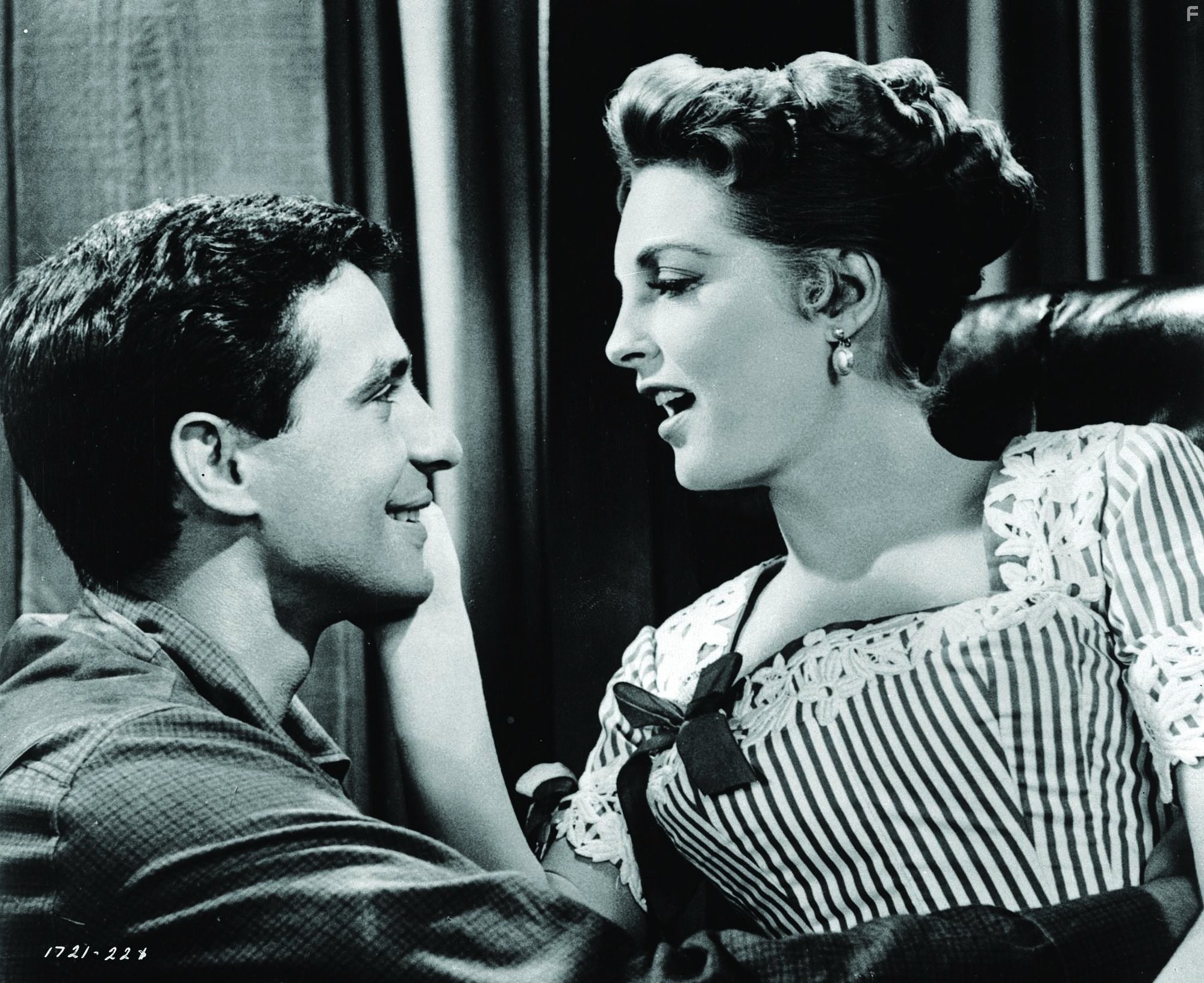 John Cassavetes and Julie London in Saddle the Wind (1958)