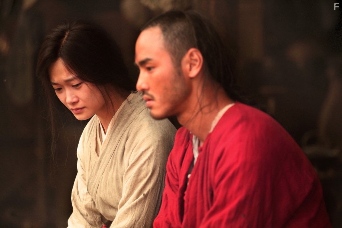 Ethan Juan and Yuchun Li in Гильотина (2012)