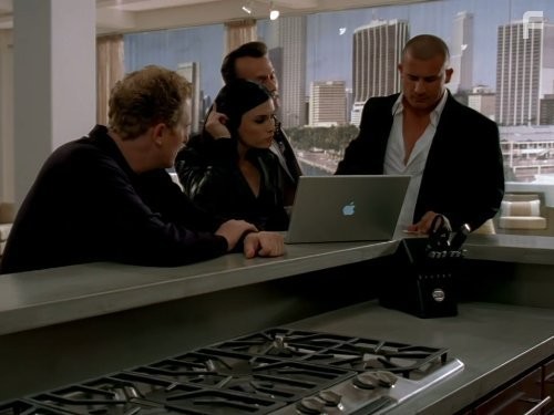Michael Rapaport, Jodi Lyn O'Keefe, Robert Knepper, and Dominic Purcell in Побег (2005)