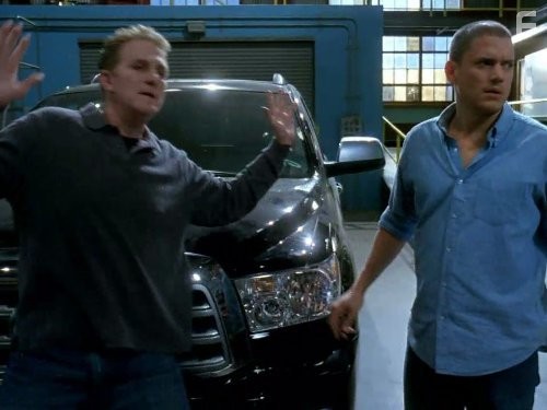 Michael Rapaport and Wentworth Miller in Побег (2005)