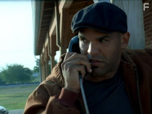 Amaury Nolasco in Побег (2005)