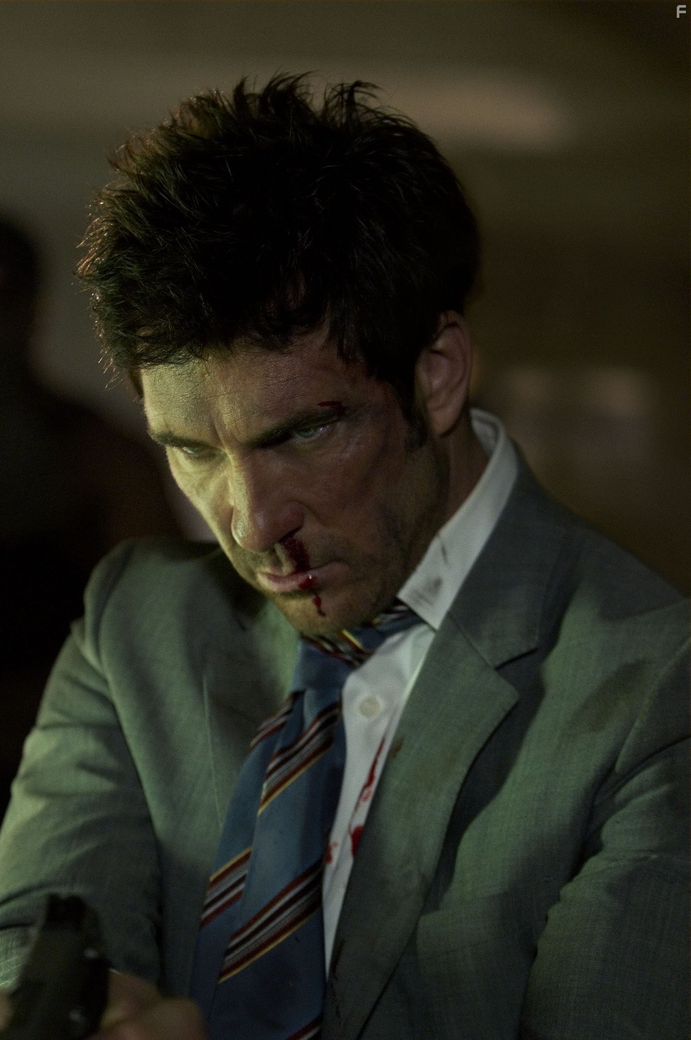 Dylan McDermott in Под прикрытием (2009)