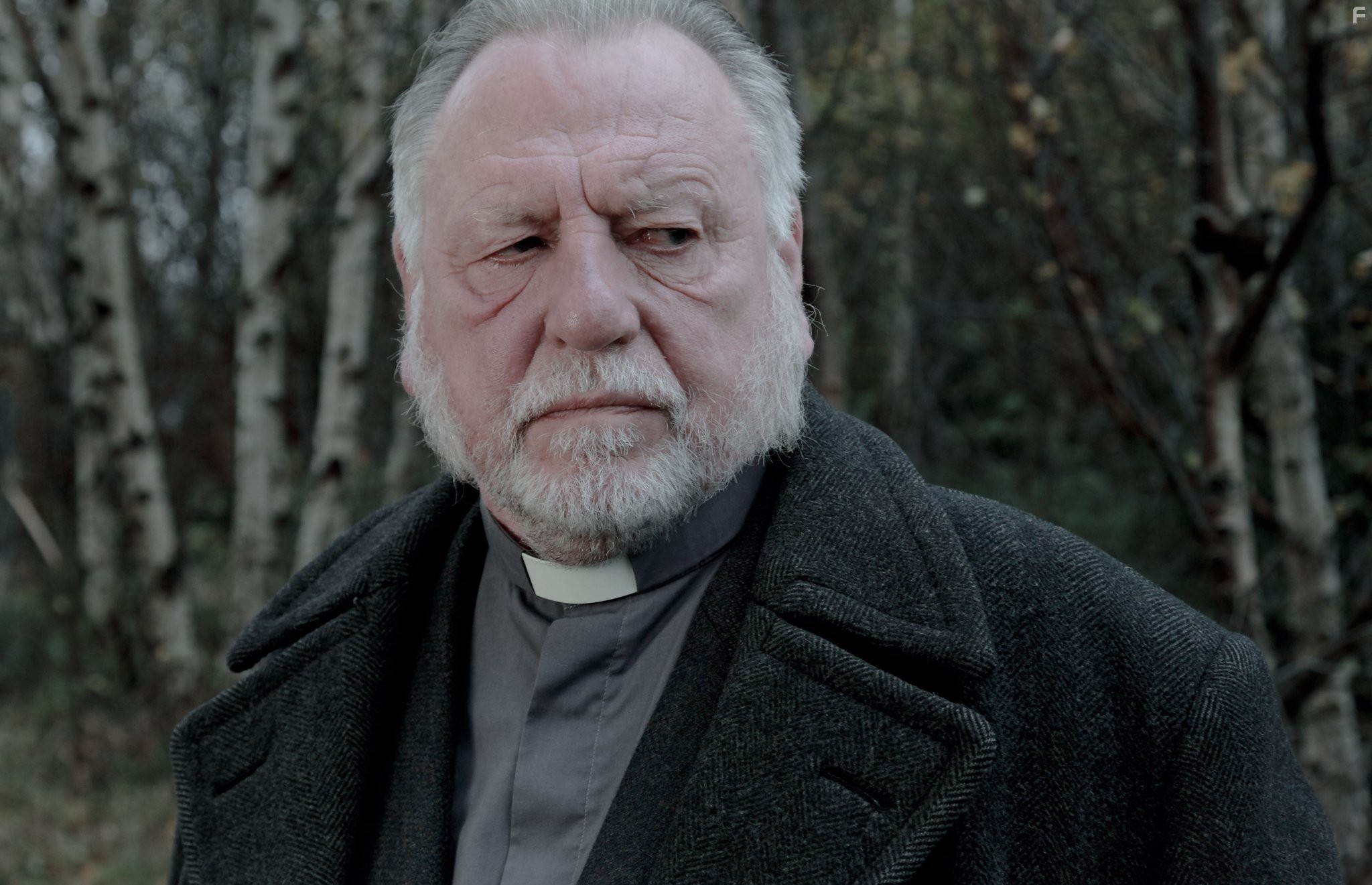 Kenneth Cranham in Во плоти (2013)