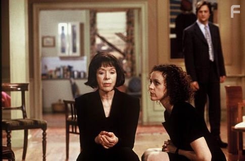 Jutta Lampe and Maria Schrader in Розенштрассе (2003)