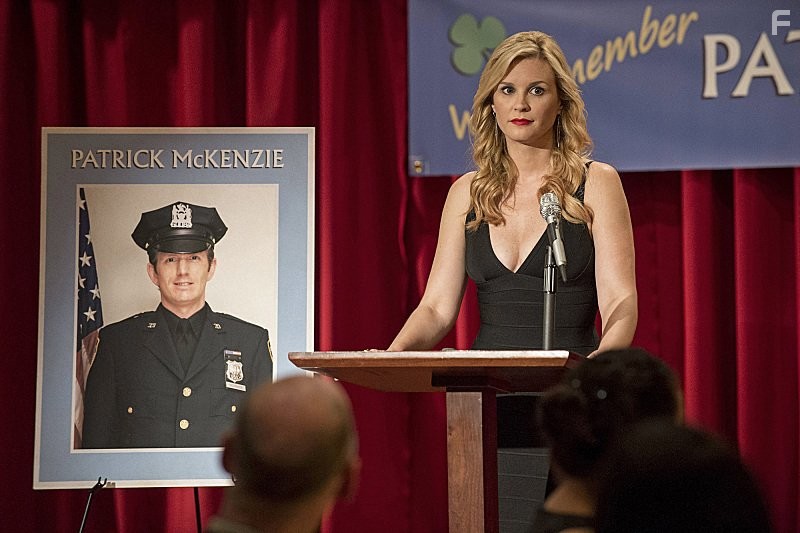 Bonnie Somerville in Везунчик (2013)