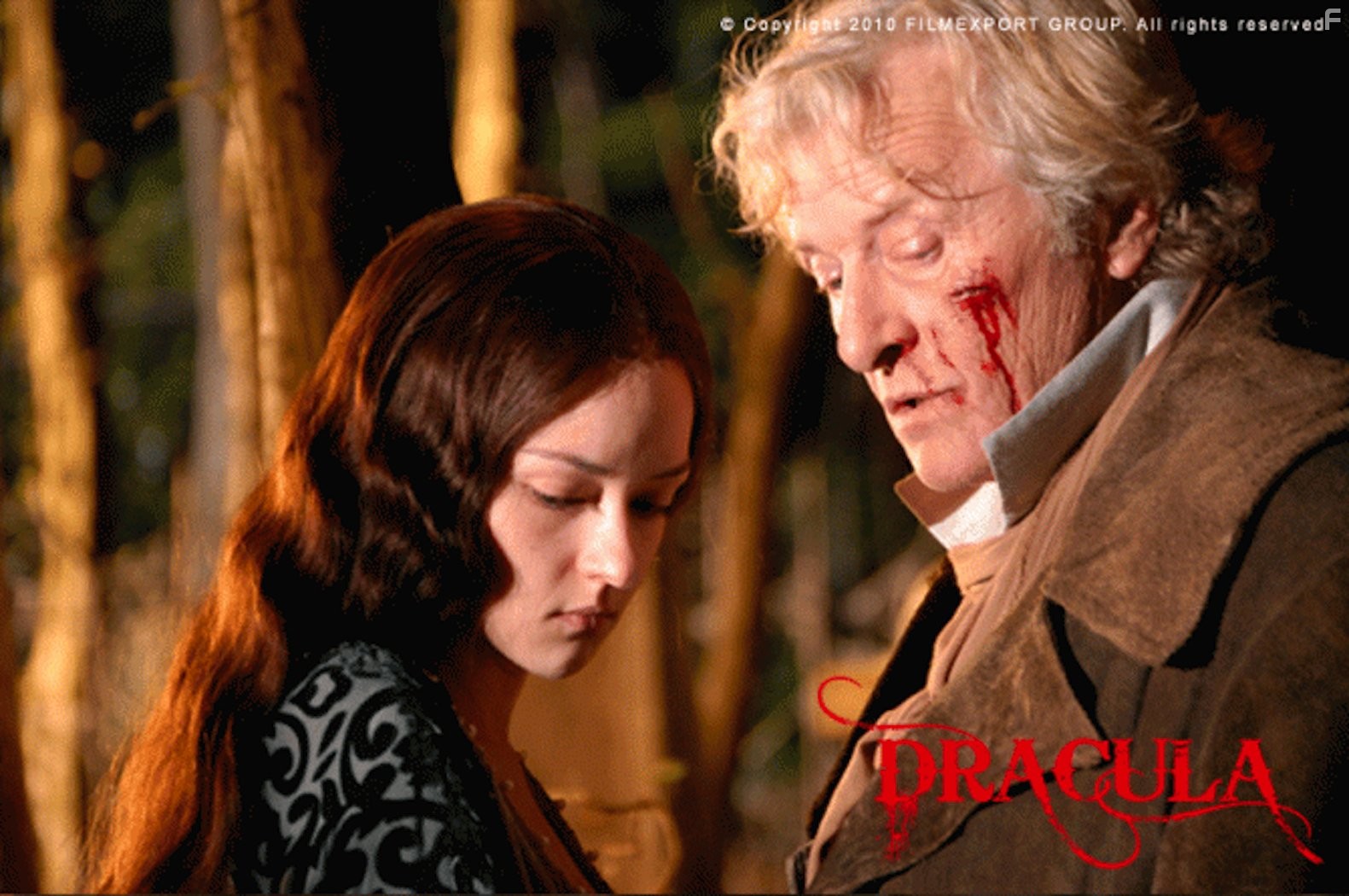 Rutger Hauer and Asia Argento in Дракула (2012)