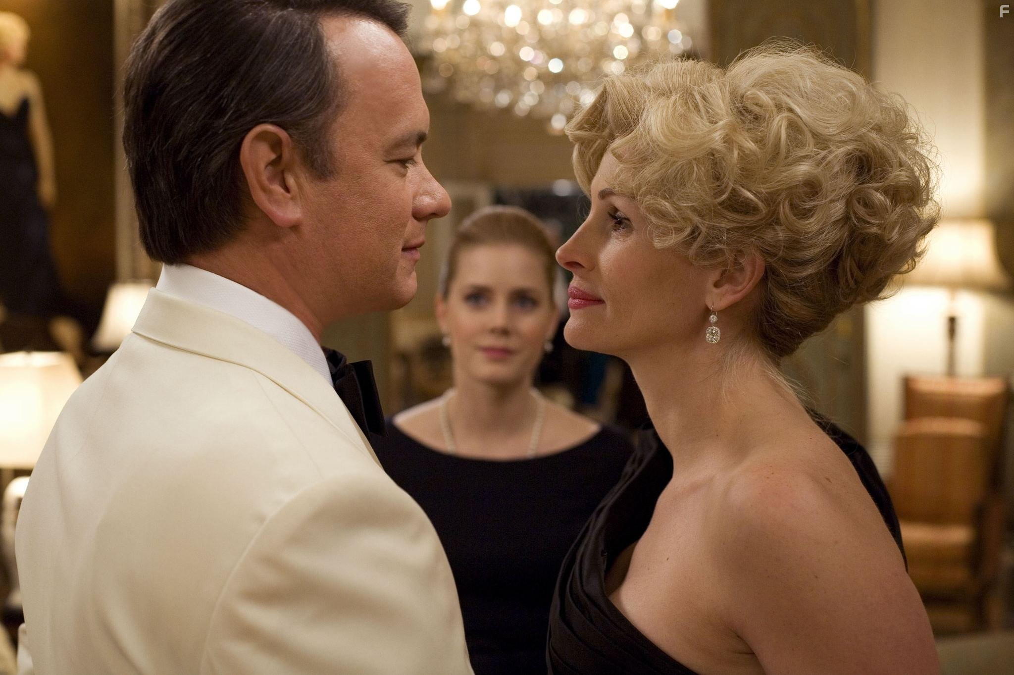Tom Hanks, Julia Roberts, and Amy Adams in Война Чарли Уилсона (2007)