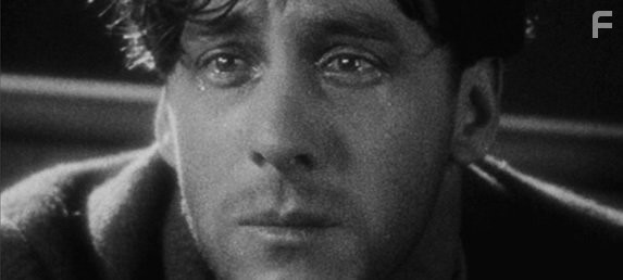 George O'Brien in Восход солнца (1927)