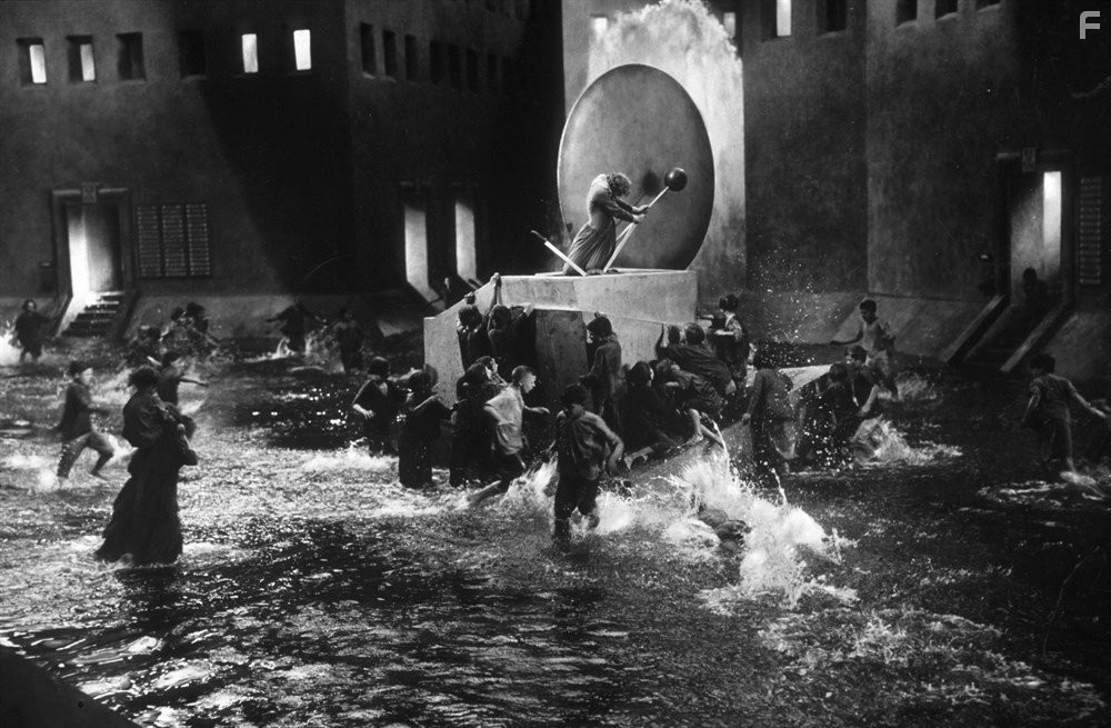 Метрополис (1927)