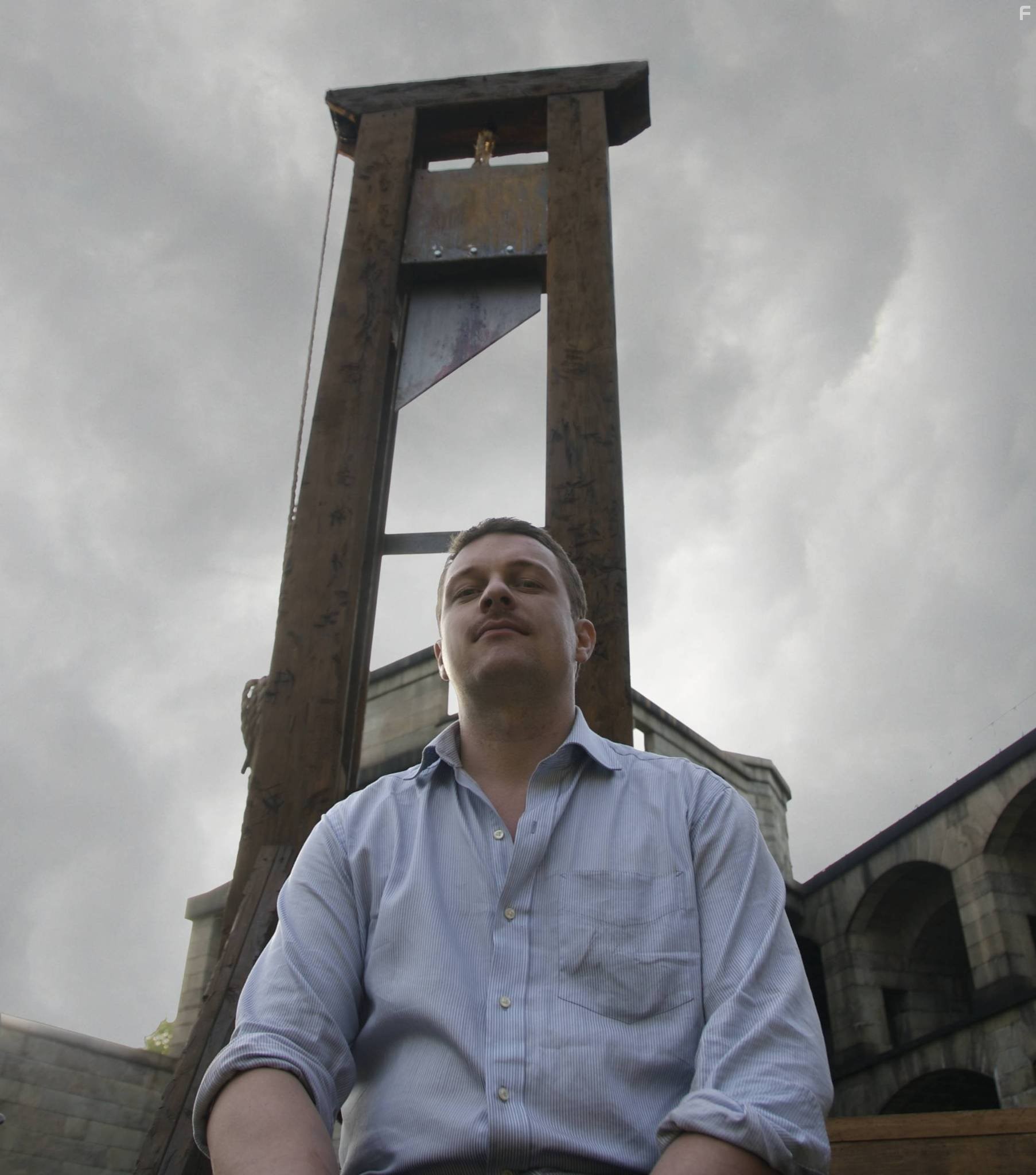 Glenn McQuaid in Продавец мертвых (2008)