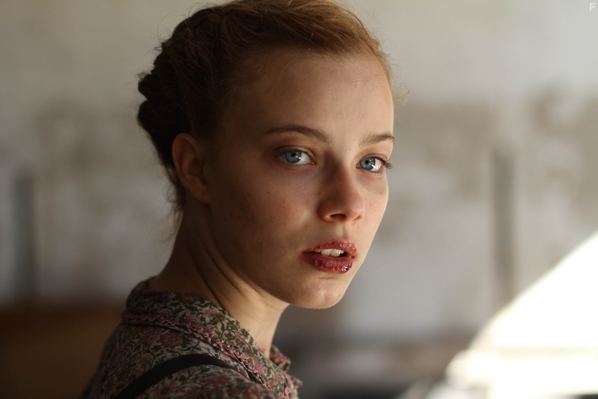 Saskia Rosendahl in Лоре (2012)