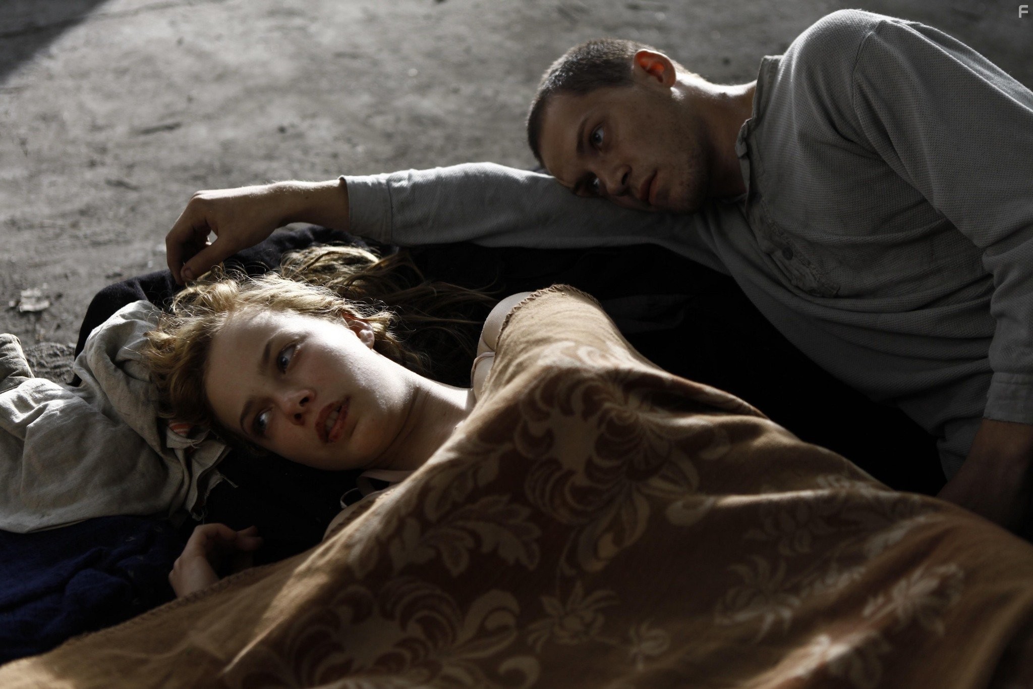 Kai-Peter Malina and Saskia Rosendahl in Лоре (2012)