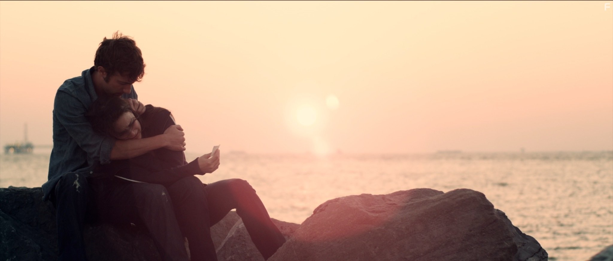 Rachel Hendrix and Jason Burkey in Дитя октября (2011)